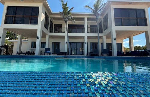 Great Exuma Villa | STAY BLESSED VILLA, Brand New Breathtaking Beachfront