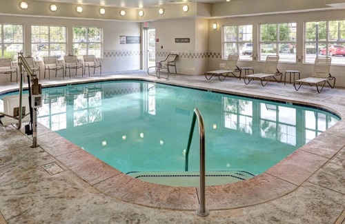 San Bernardino House | Stay Close to Big Bear Mountain! 1 BR Suite w/ Full Kitchen, & Breakfast!