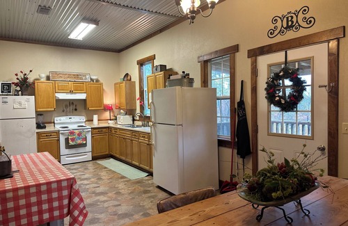 Gillham House | STAY IN PEACE AND HISTORY