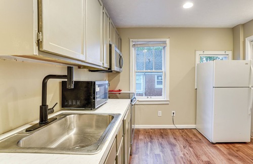 Shawnee Apartment | Stay Near the Derby & Downtown! Louisville Apt
