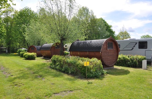Oberhavel Cabin | Stay overnight close to nature - the camping barrel