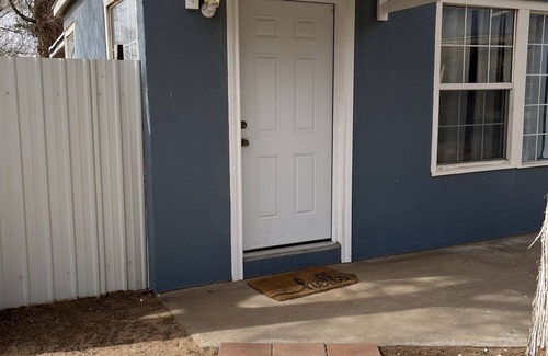 Lubbock Apartment | Stay with US at "The Airstream"- located at Lubbock RV Park, 1 mi from airport!