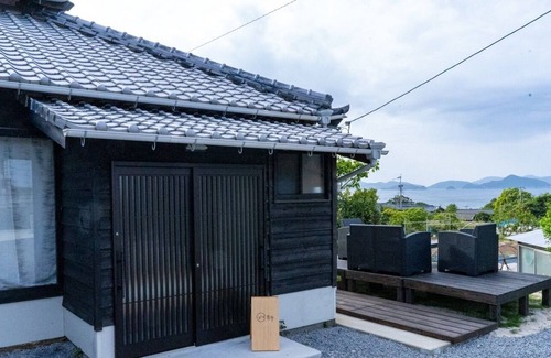 Goto House | Stay without meals Rent a building overlooking t / Goto Nagasaki