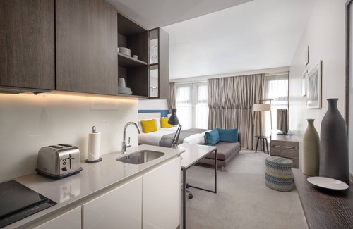 Prince's Hotel | Staybridge Suites London - Vauxhall by IHG