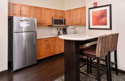 O'Fallon Hotel | Staybridge Suites O'Fallon Chesterfield by IHG
