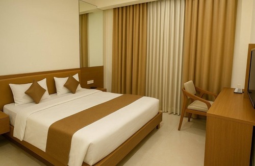 Bhuj Hotel | StayGuru The Canyon Inn