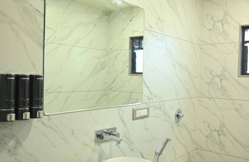 Bhuj Hotel | StayGuru The Canyon Inn