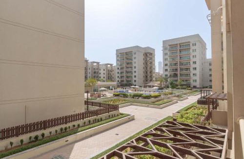 The Greens Apartment | StayShort - The Greens for 2 people in Great Location