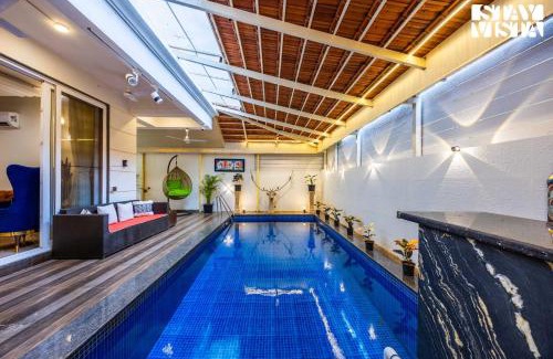 Marra Villa | StayVista at Casa Swarg with BBQ, Jacuzzi