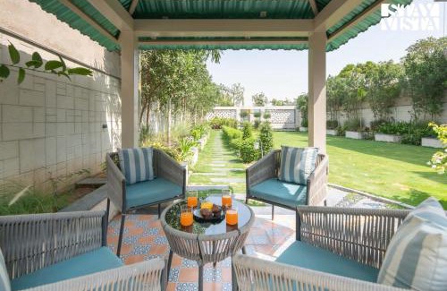 Malviya Nagar Villa | StayVista at Palm Tree Breeze with Pool, BBQ, Bonfire