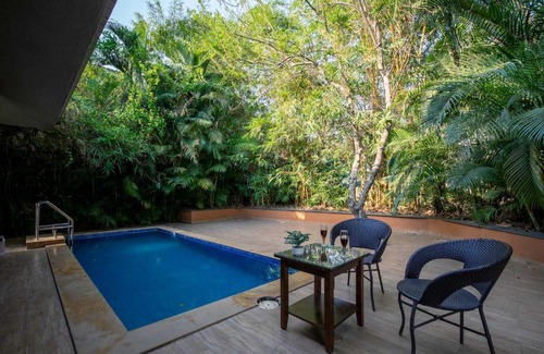 Vada Villa | StayVista's B-24 Spring - Villa Amidst Greenery with Private Pool & Terrace