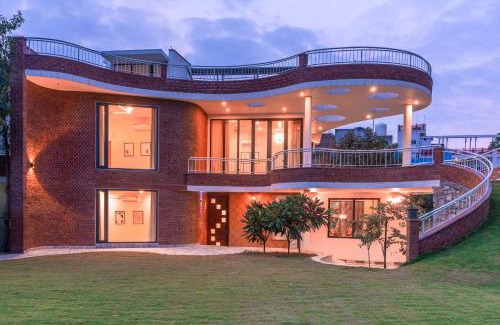 Jaipur Villa | StayVista's The Tree House - City-Center Villa with Outdoor Pool, Spacious Balconies & Vast Lawn