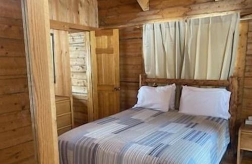 Clark Cabin | Steamboat Lake Outpost, One-Bedroom-Studio Cabins