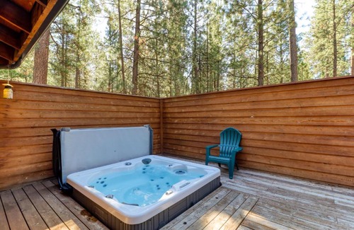 Black Butte Ranch House | Steeplebush - South Meadow 173