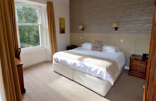 Sutton-in-Craven Hotel | Steeton Hall Hotel