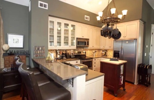 Steinhatchee Resort | Steinhatchee Landing Resort #51-Pineapple Plantation #51-*THIRD NIGHT FREE*