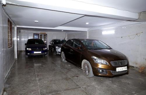 South West Apartment | Stella Homestay- Near Yashobhoomi