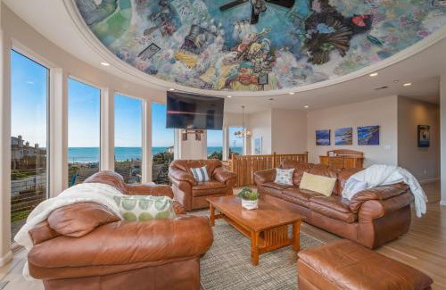 El Granada House | Steps to Beach and Amazing Ocean Views - Miramar Home