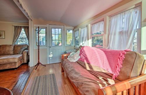 Buzzards Bay House | Steps to Cape Cod Canal Buzzards Bay Home