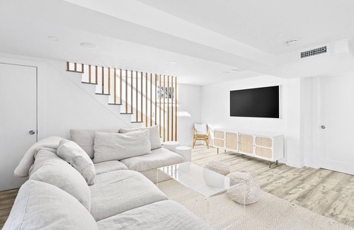 Montauk House | Steps to Ditch Plains Beach, Newly Renovated with Water Views!