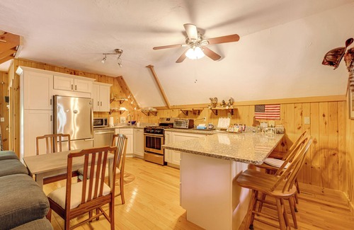 Eidelweiss Village Cabin | Steps to Lake, Beach & Playground: Madison Cabin
