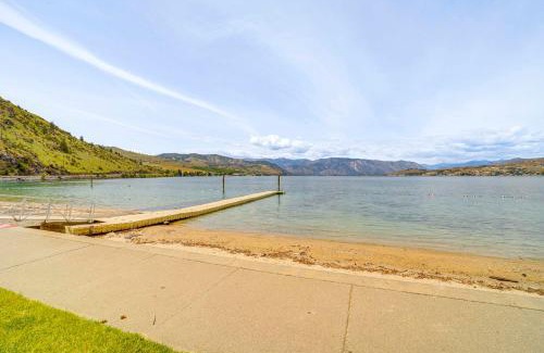 Chelan Apartment | Steps to Lake Chelan Condo with Resort Amenities!