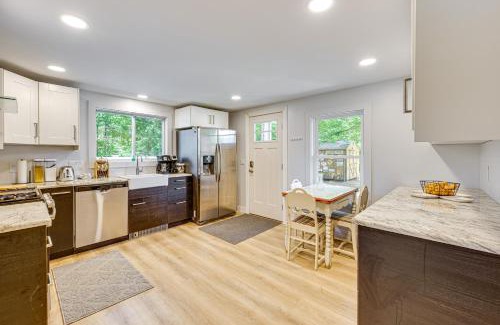 North Conway House | Steps to Saco River Outdoor Rec Hub in White Mtns
