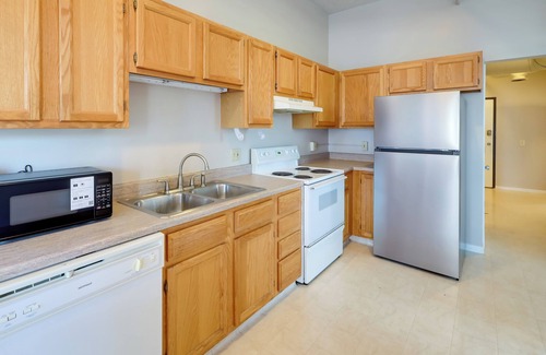Old Market Condo | Steps to Shops & Eats: Dtwn Omaha Gem!