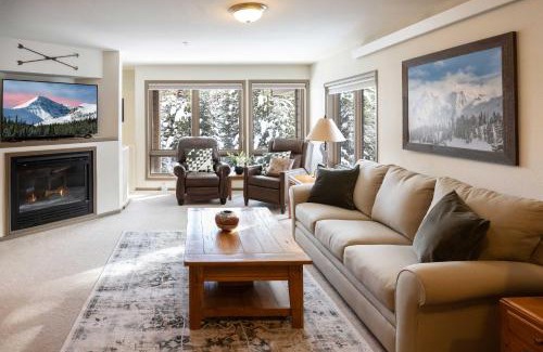 Big Sky Apartment | Steps to Ski Lifts - Condo with Walk-Out Patio!