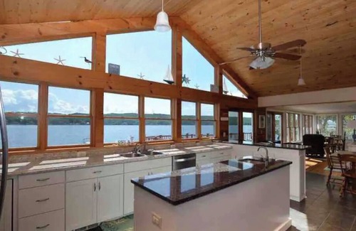 Geneseo Cottage | Steps To The Beach on Conesus Lake