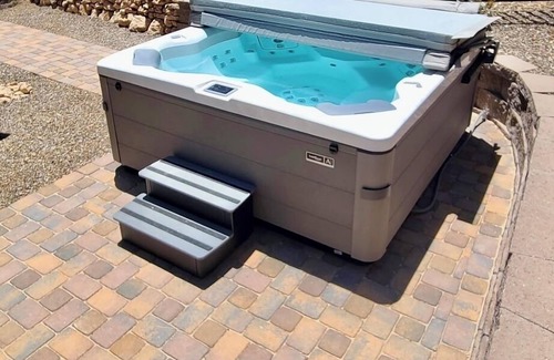 Flagstaff House | Sterling Stunner Hot tub/BBQ/Arcade!