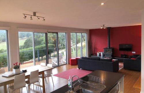 Merrijig House | Stirling View