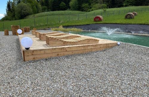 gmina Kamienica House | Stodoły Modyń - Domki w Beskidzie Wyspowym - staw kąpielowy, balia, sauna, grota solna - widok na góry