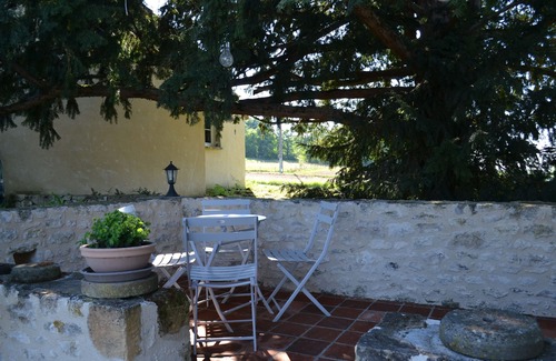 Monflanquin House | Stone country house