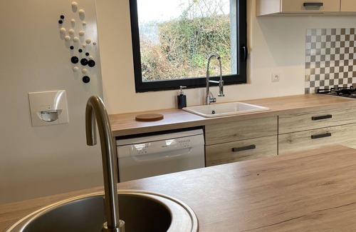 Trelevern House | Stone farmhouse for 10 people with heated swimming pool