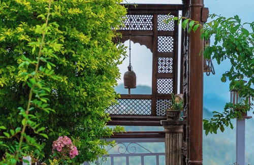 Kasiyalekh Villa | Stone Heritage Mukteshwar