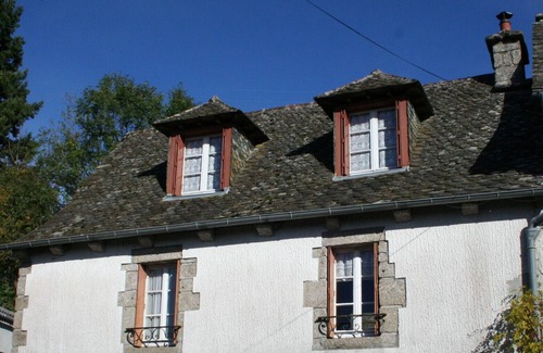 Florentin-la-Capelle House | Stone house in peaceful hamlet between Aubrac (Laguiole) and Lot valley