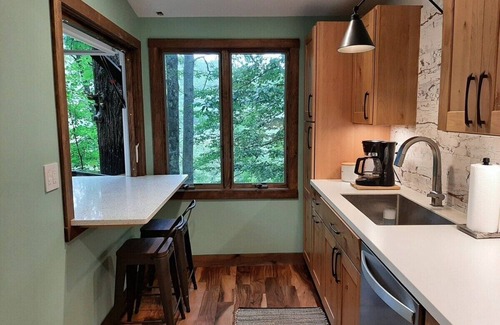 Fleetwood House | Stonecliff - Fleetwood, NC