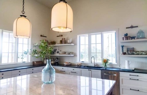 Dripping Springs House | Stonehaus Lodge at Onion Creek