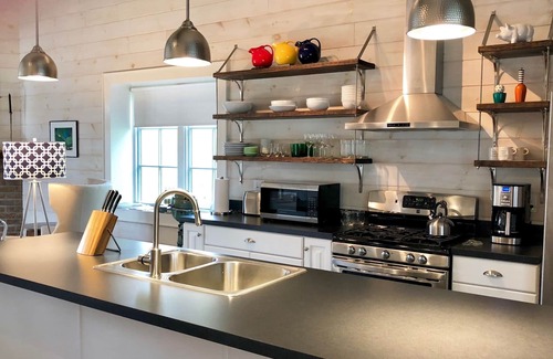 Lewisburg House | STONES THROW RETREAT in Downtown Lewisburg