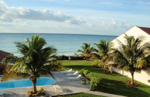 Williams Town House | Stop! You have found Paradise! 2 & 3 bedroom OCEANFRONT townhomes on the beach!