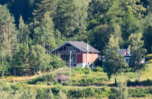 Atra House | Stor hytte med 4 soverom og panoramautsikt over Tinnsjøen ved Rjukan og Gaustatoppen
