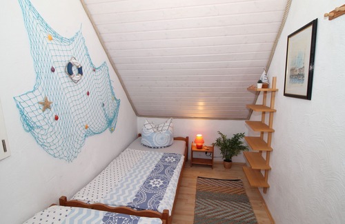 Altkalen Apartment | Storchennest - holiday apartment for 5 people
