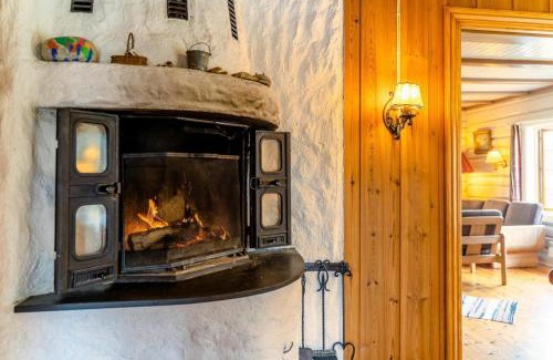 Kviteseid House | Storhytta - 16p - Norwegian nostalgia by the water