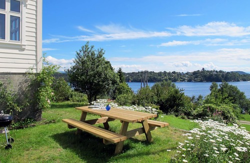 Lysekloster House | Strøneneset by Interhome