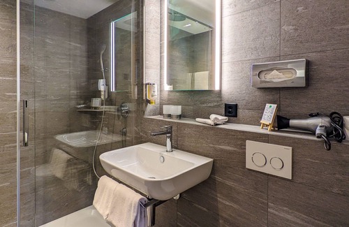 Iseltwald Hotel | Strandhotel