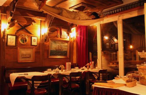 Graal Mueritz Hotel | Strandhotel Deichgraf Graal-Müritz