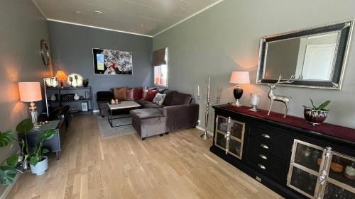 Gjemnes Municipality House | Strandhus i idylliske omgivelser