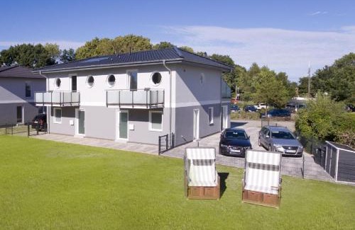 Gohren House | strandnah, Balkon, Meerblick, Sauna, gratis Nutzung vom AHOI Erlebnisbad und Sauna in Sellin - Beach House Palstek