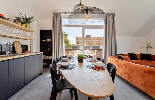 Koksijde-Bad Apartment | Strandparel luxueus duplex appartement met 2 terrassen én parking